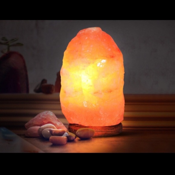 Himalayan Salt Lamp - Picture 2 of 5